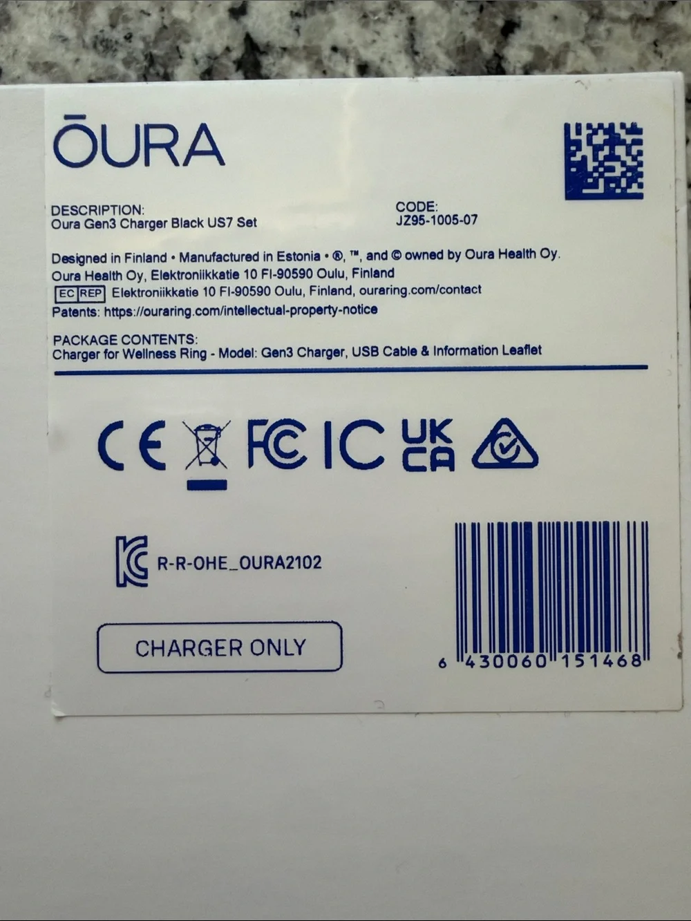 Oura Black Charging Cable with Branded Organizer